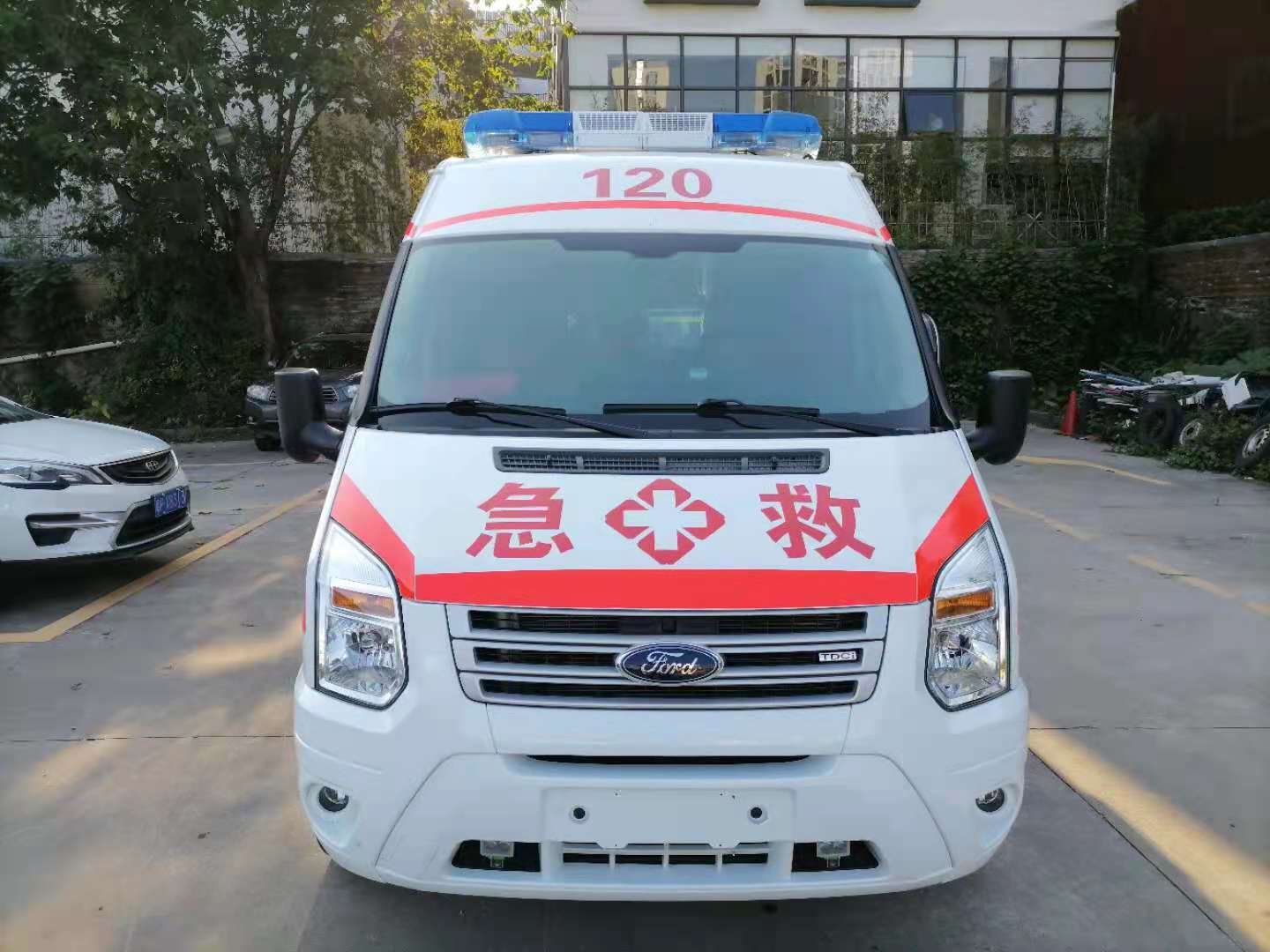 凤山县妇婴监护型护送